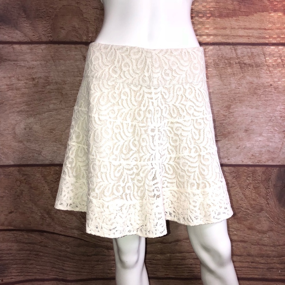 Express Skirt Size 8 Lace Overlay